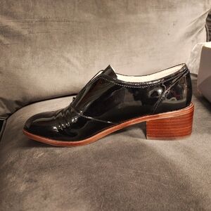 LADIES DRESS SHOE